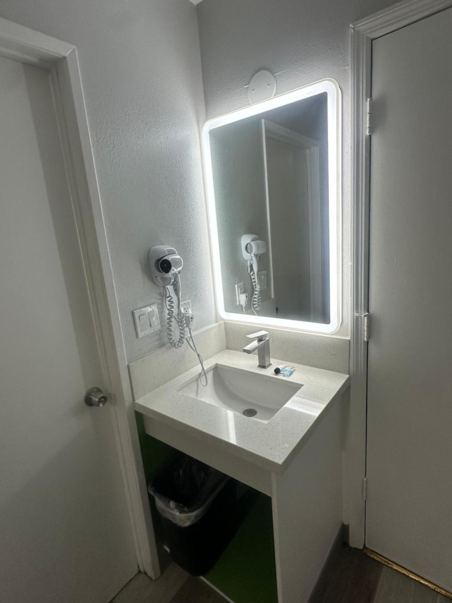 Garden Inn San Gabriel Dış mekan fotoğraf